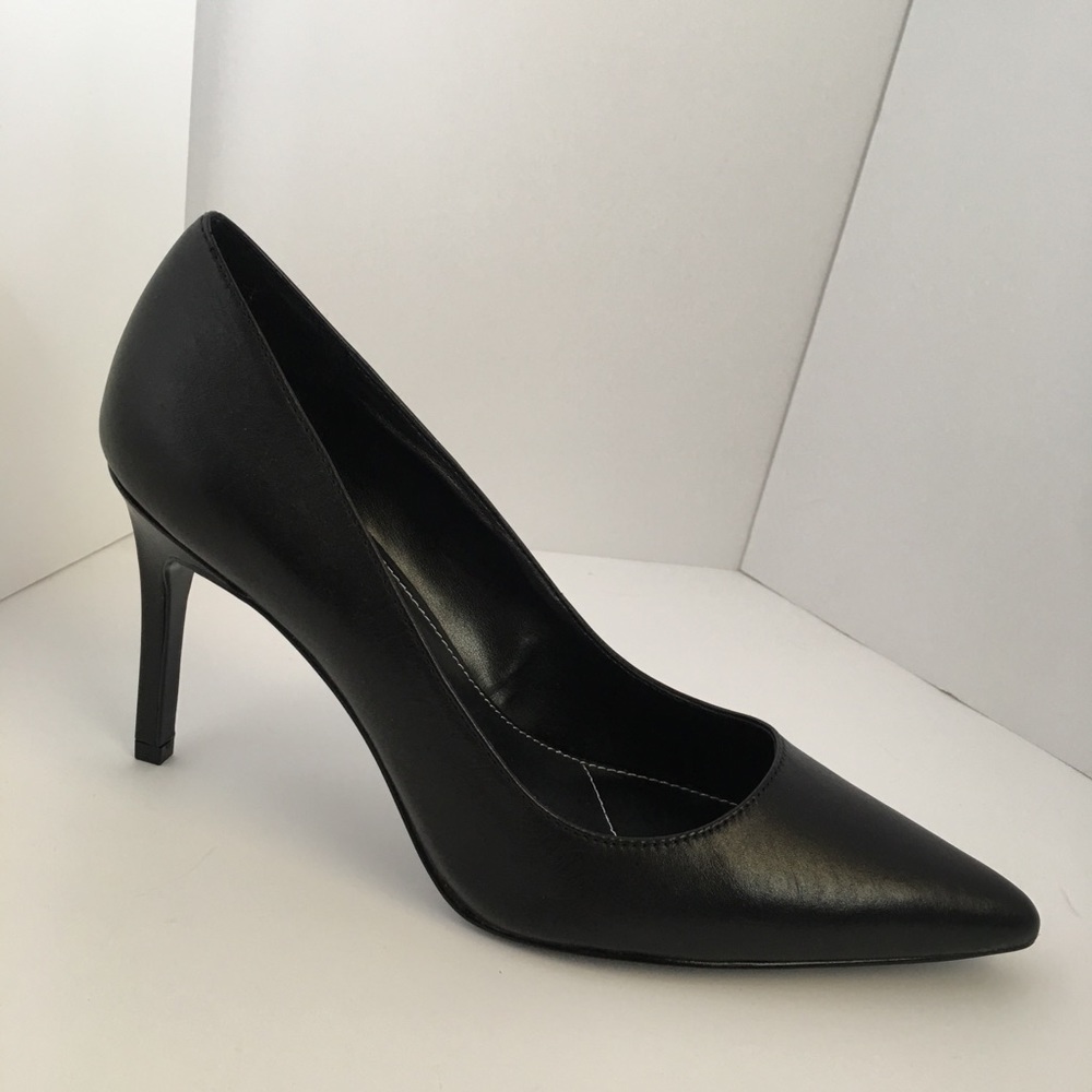 Charles David black leather stiletto pump heels - Picture 1 of 8